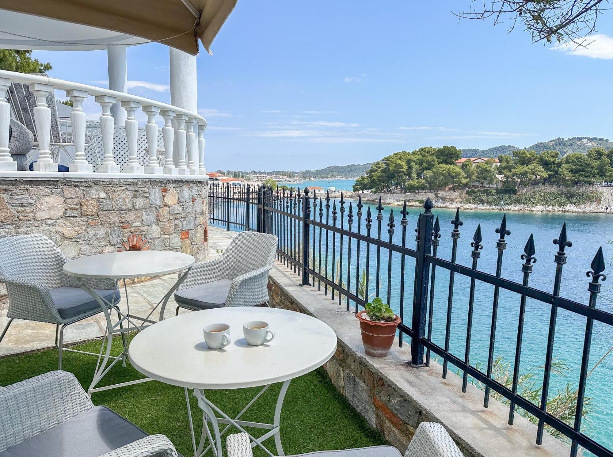 Ourania'S Mansion Hotell Skiathos stad Exteriör bild